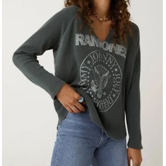 Daydreamer Tops - NWT Daydreamer Ramones Crest Notch Neck Thermal Size S